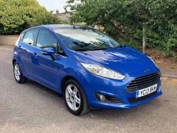 2013 FORD FIESTA